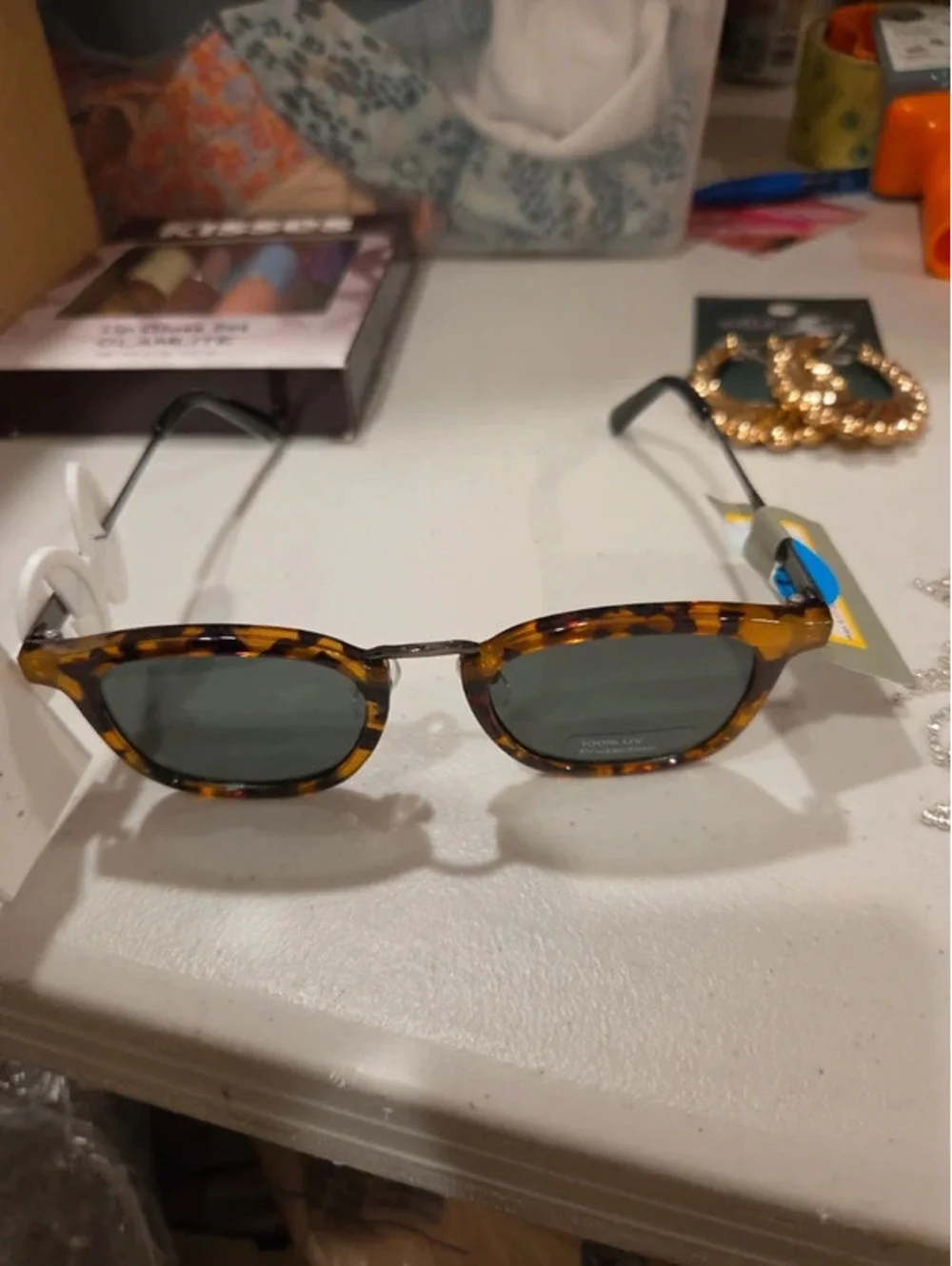 Adults sun glasses